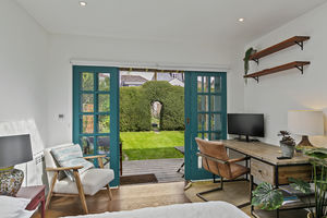 Garden Room Internal- click for photo gallery